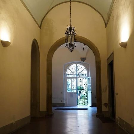 Loft Moderno Ubicato Nel Centro Storico Di Lucca Apartman Kültér fotó