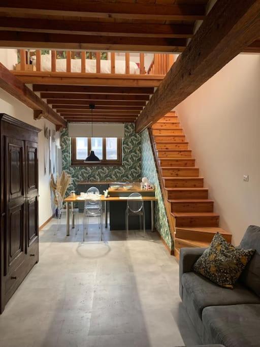 Loft Moderno Ubicato Nel Centro Storico Di Lucca Apartman Kültér fotó