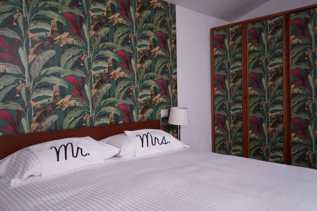 Loft Moderno Ubicato Nel Centro Storico Di Lucca Apartman Kültér fotó